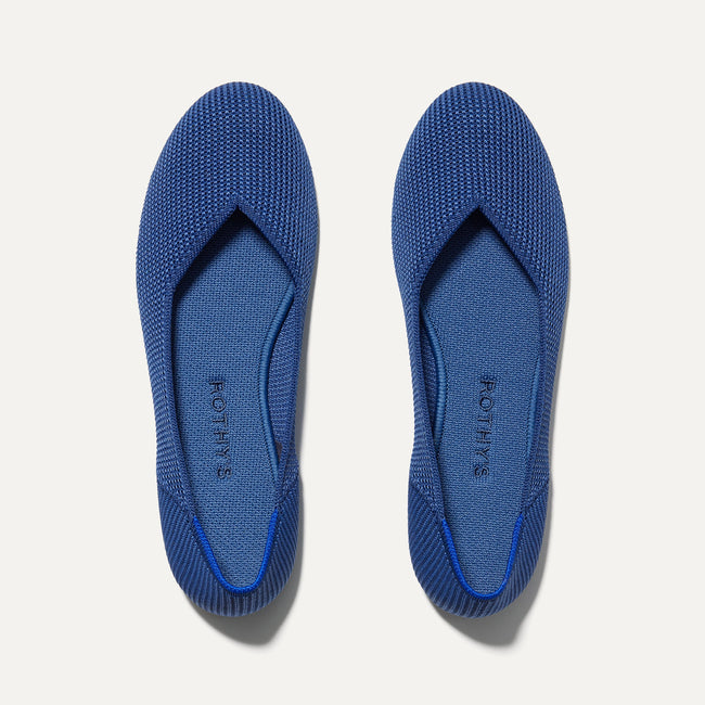 The Flat in Nautical Blue shown from the top. 