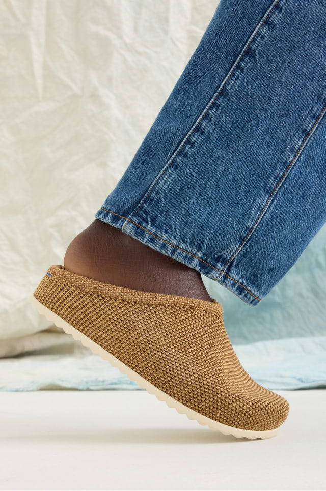 Close up shot of The Casual Clog in Wheat Raffia-Knit.