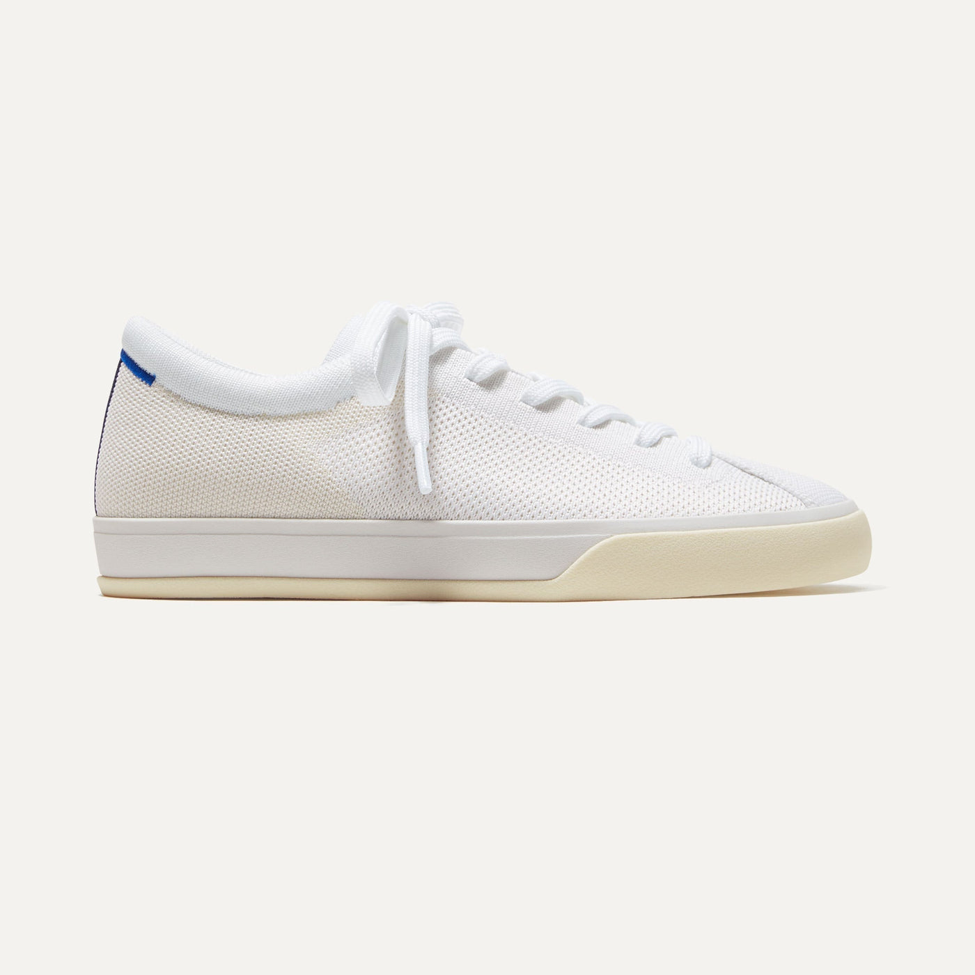 Roxy Size 7 Women's White-Multicolor Pattern Lace Up Sneakers