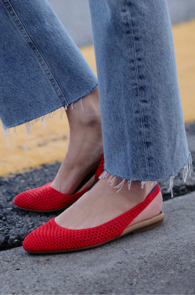 Close up shot of The Almond Slingback in Poppy Mesh. 