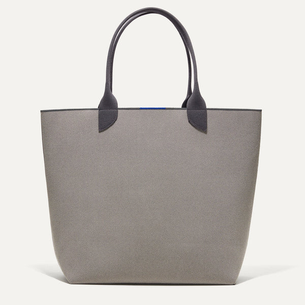 The Lightweight Tote in Iron Grey | Rothy's