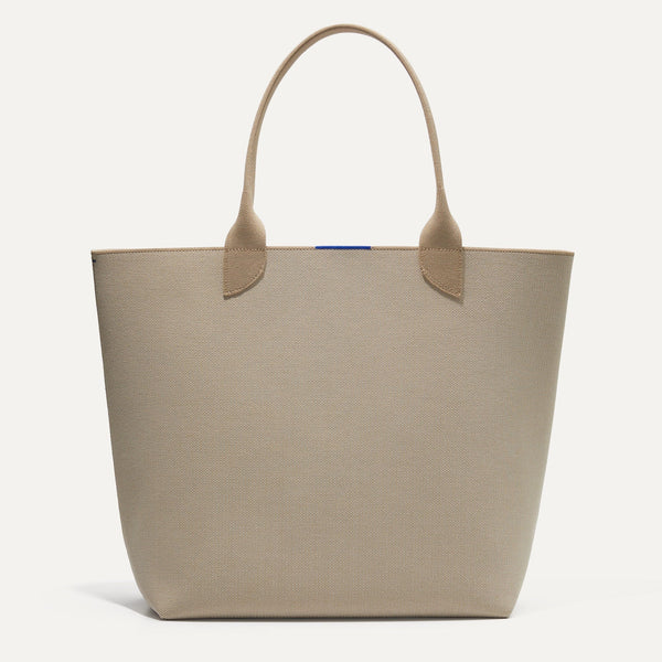 The Lightweight Tote in Soft Sesame | Rothy's