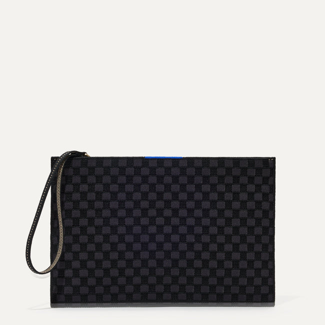 The Wristlet in Black Sand shown from the front.