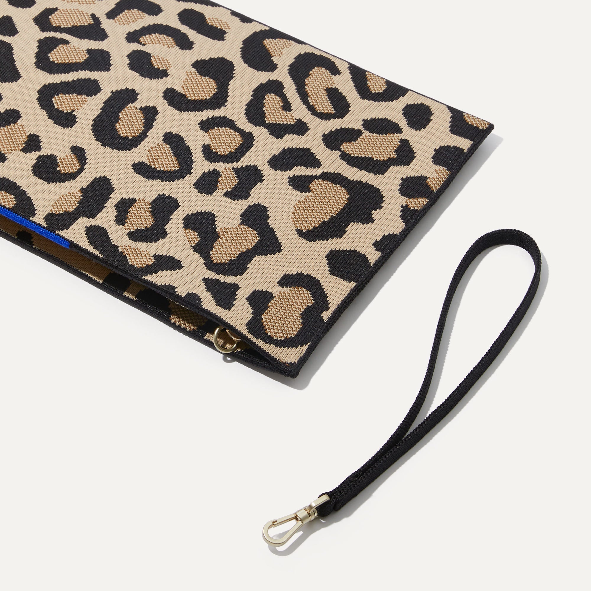 Deals Rothy’s The Wristlet Desert Cat