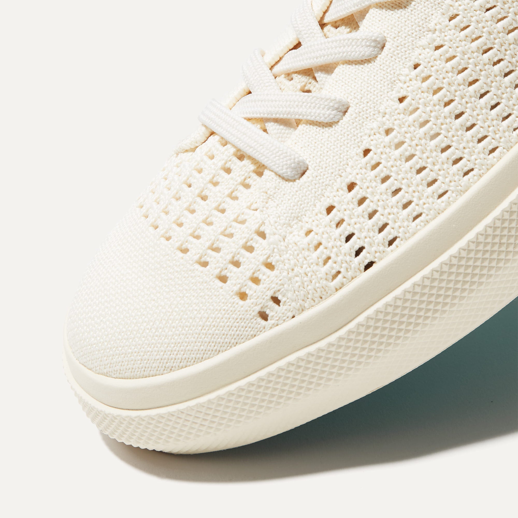 ROTHY\'S The RS02 Lace Up Sneaker 9 white Casual Shoes Women The Lace Up Sneaker in Bright White for Women | Rothy main image 4
