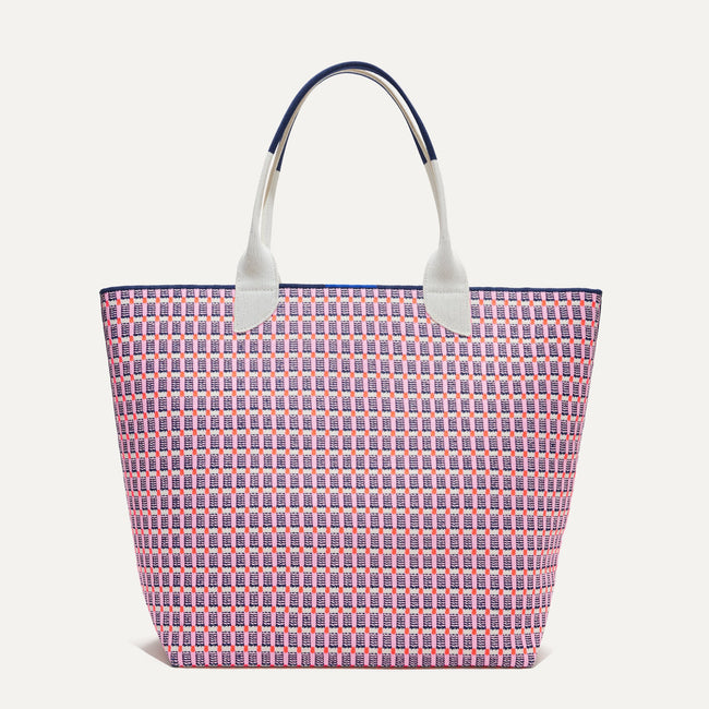 The Lightweight Tote in Navy & Pink Checkers shown from the front.