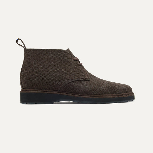The Chukka Boot in Umber shown from the side. 