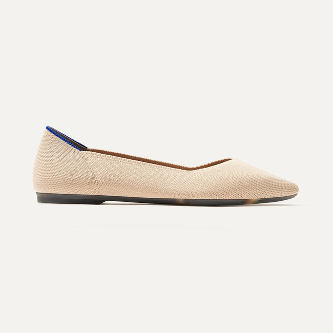 Comfortable Pointed Toe Flat in Ecru | Rothy's