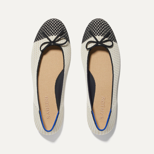 The Ballet Flat in Coco shown from the top. 