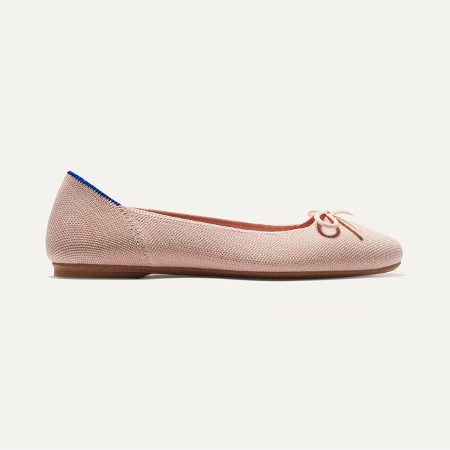 The Ballet Flat in Ballerina shown from the side.