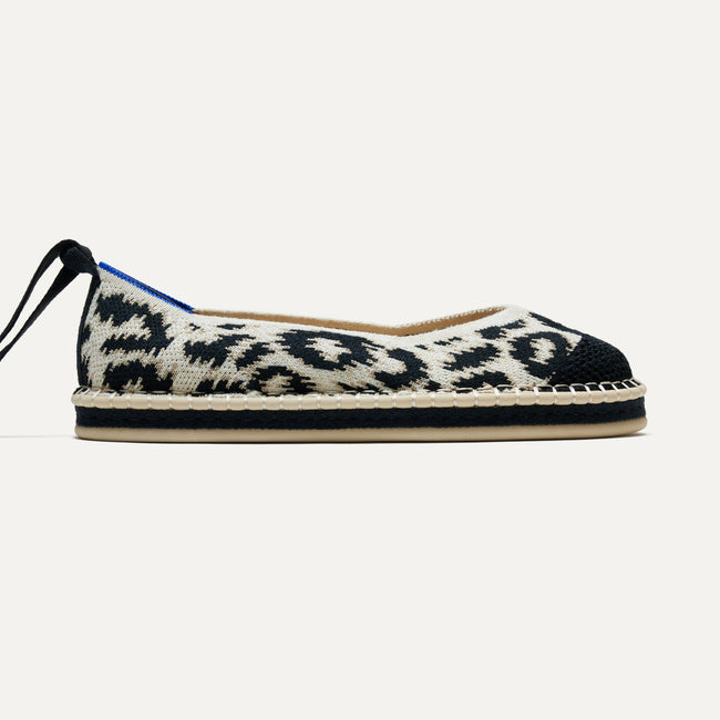 The Espadrille in Sandy Cat, shown from the side. 