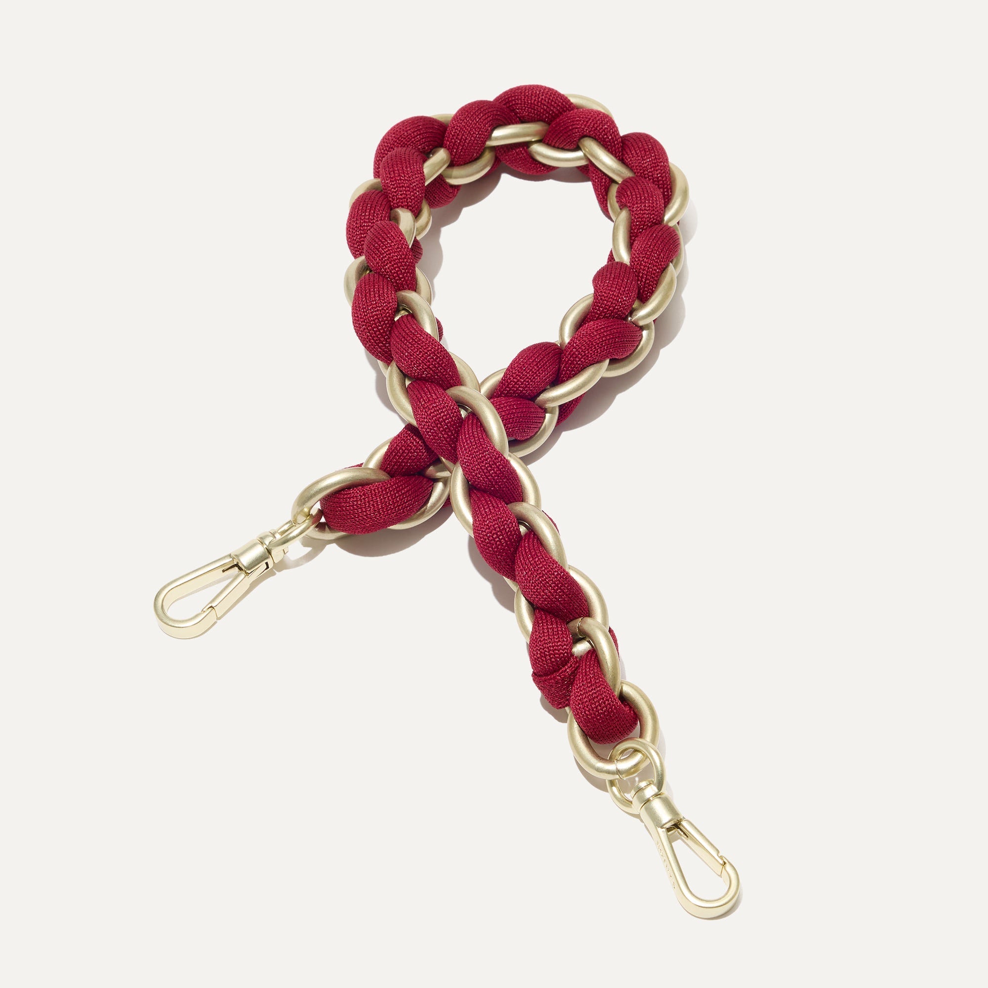 The Shoulder Strap in Cranberry Chain - Thumbnail 2