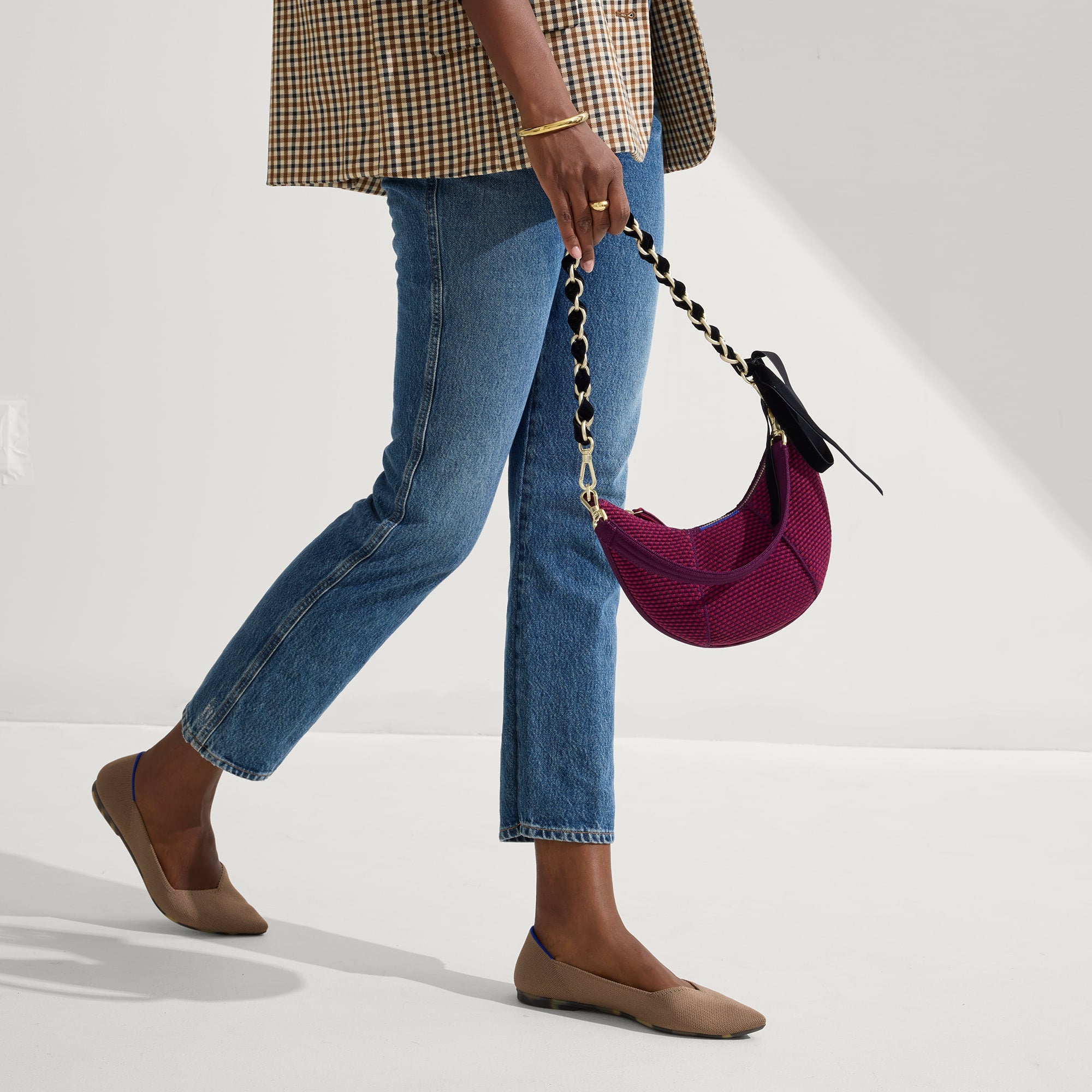 The Mini Crescent Bag in Beet | Rothy's