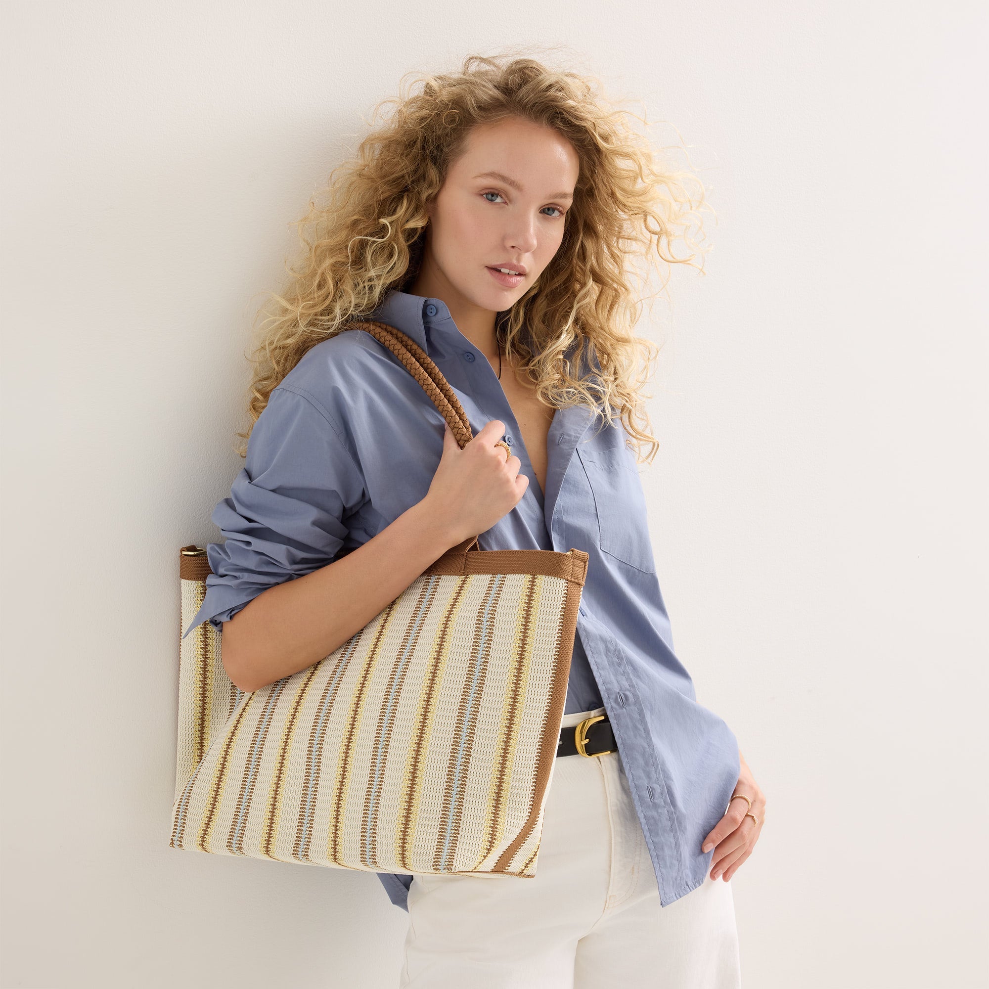 The Lightweight Zipper Tote in Sunbeam Market Stripe | Rothy's