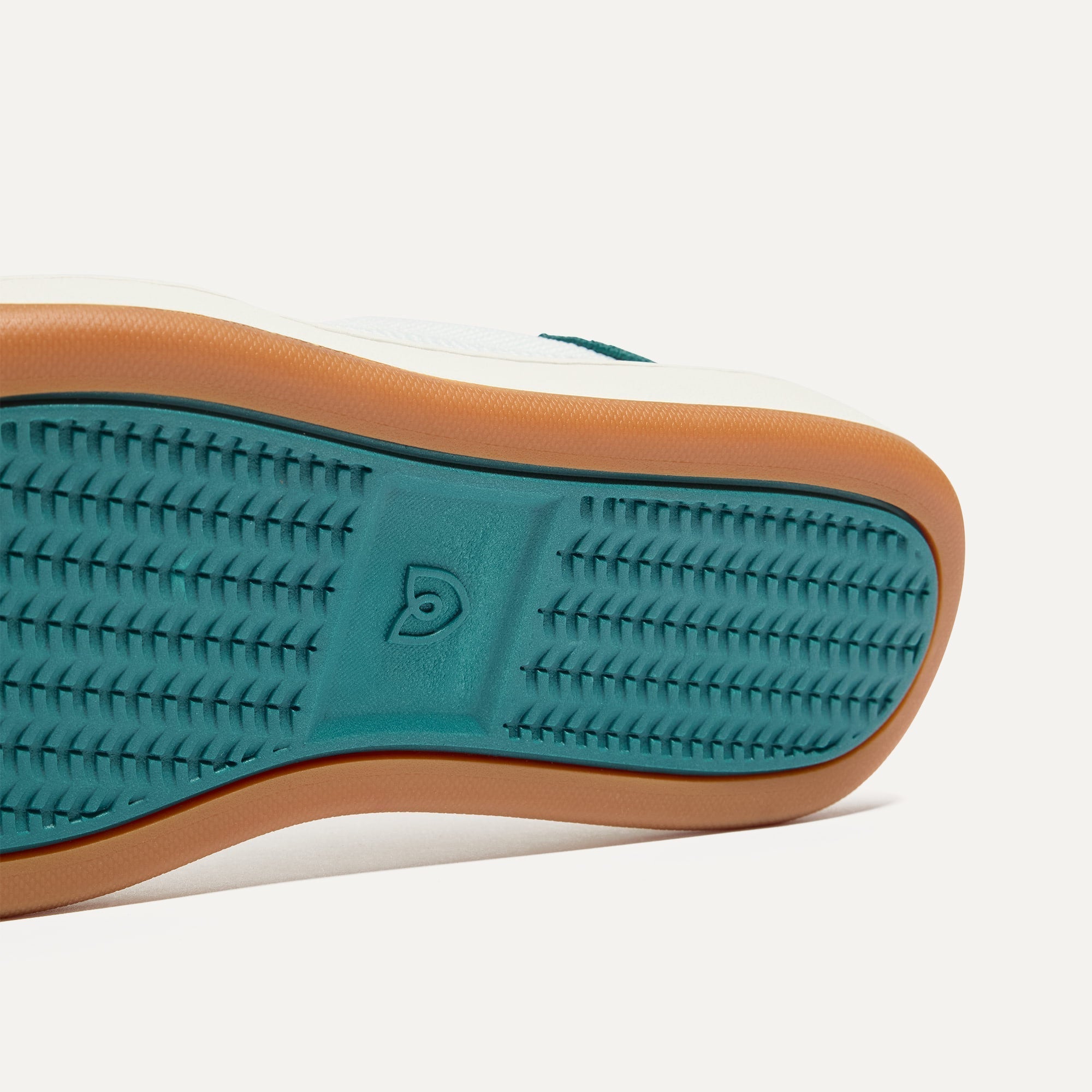 The Men's Court Sneaker in Turf | Rothy's