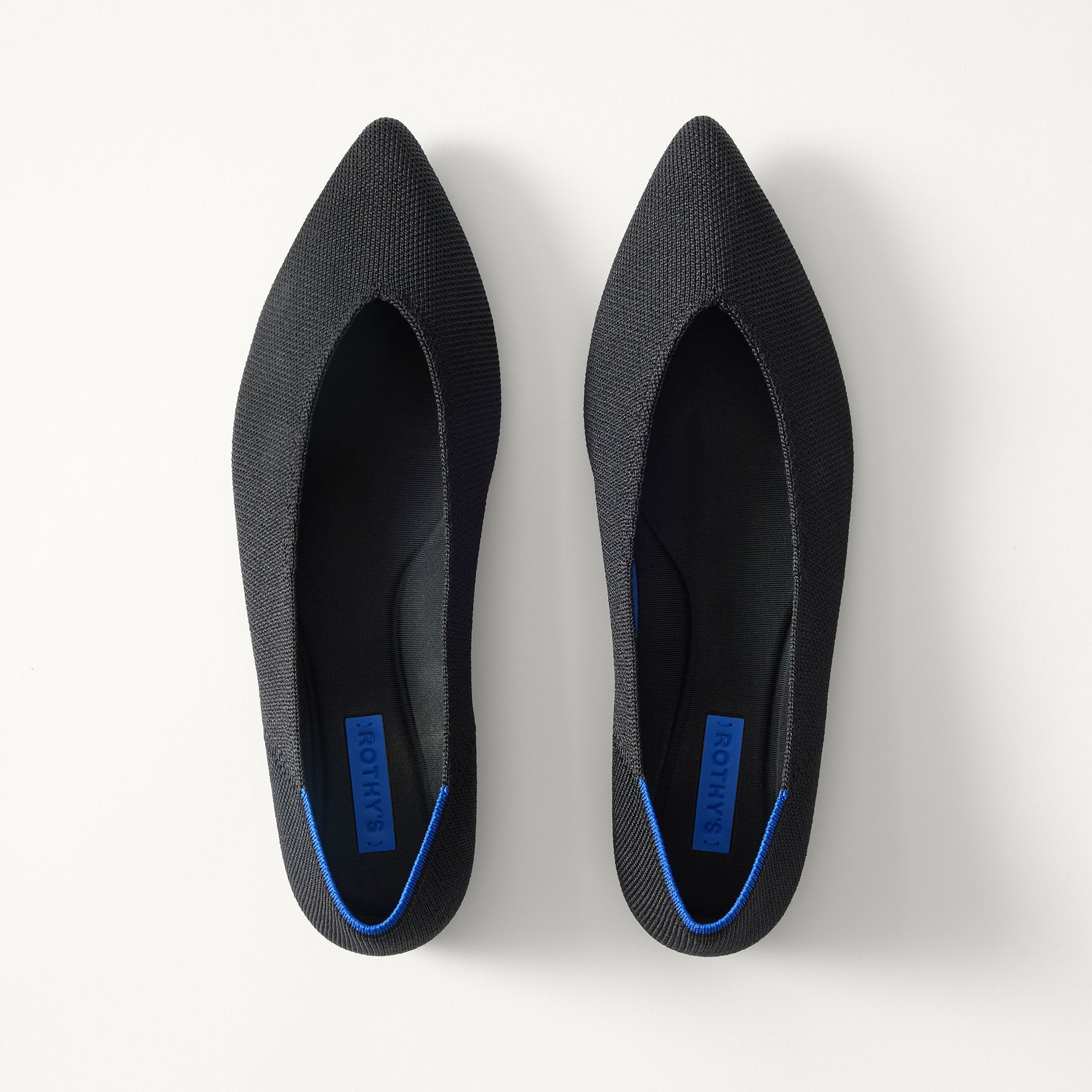 PDP | The Point III in Black shown from the top.