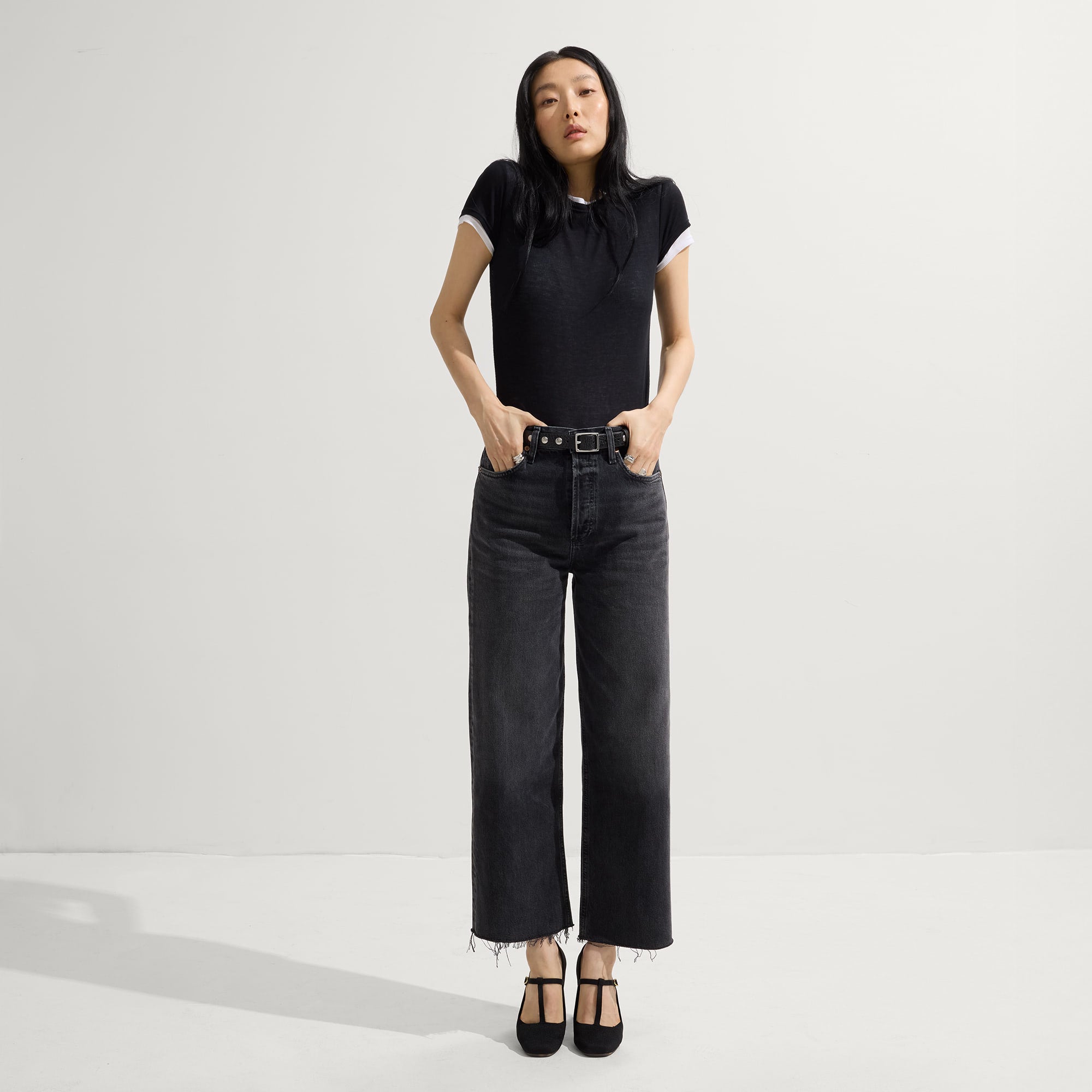 The T-Strap Mary Jane in Black | Women display picture 1