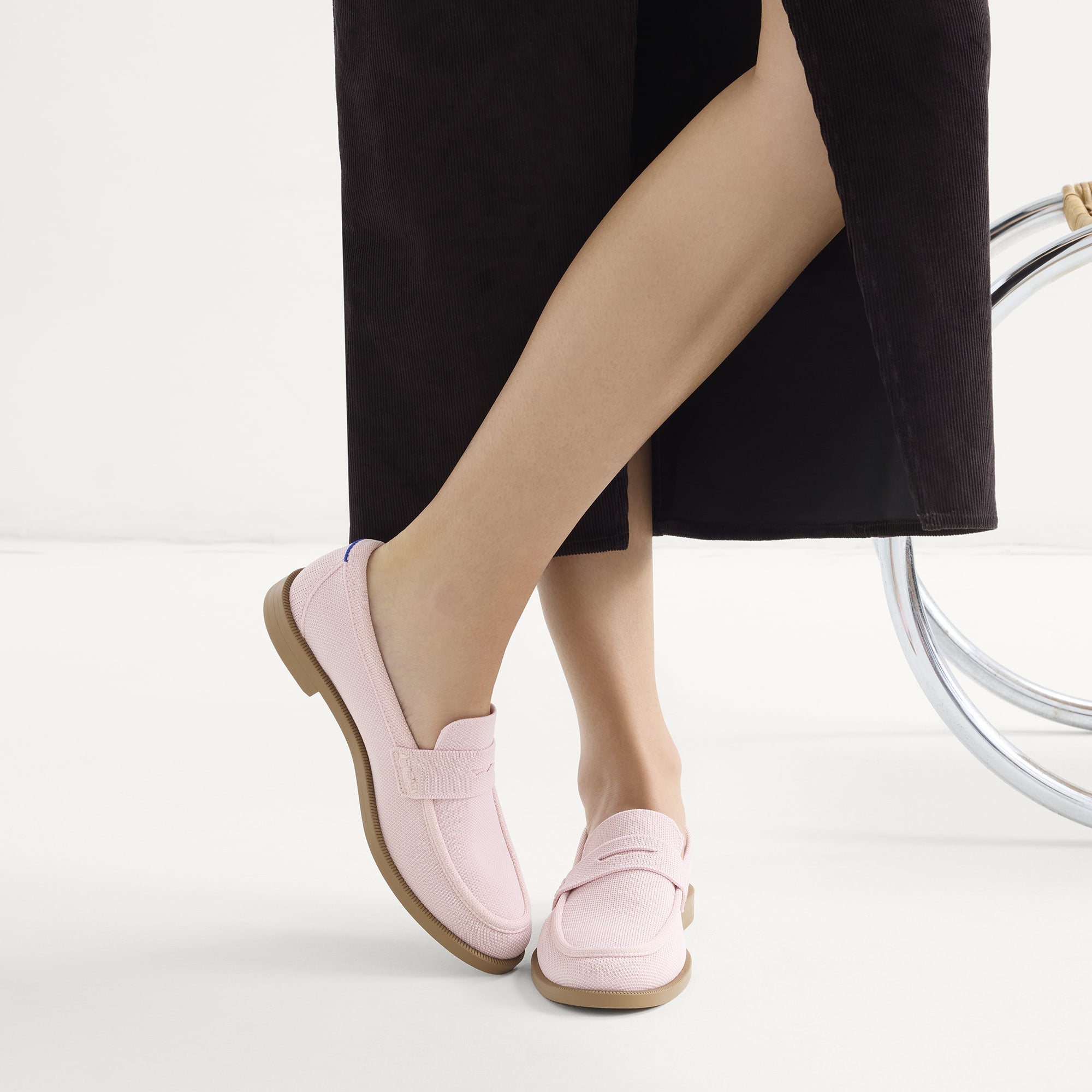 The Penny Loafer in Light Pink for Women | Rothy display picture 2