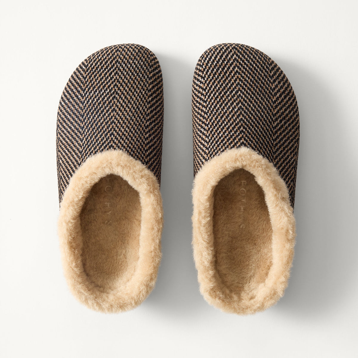 PDP | The Après Clog in ReVelvet Slate Herringbone shown from the top.