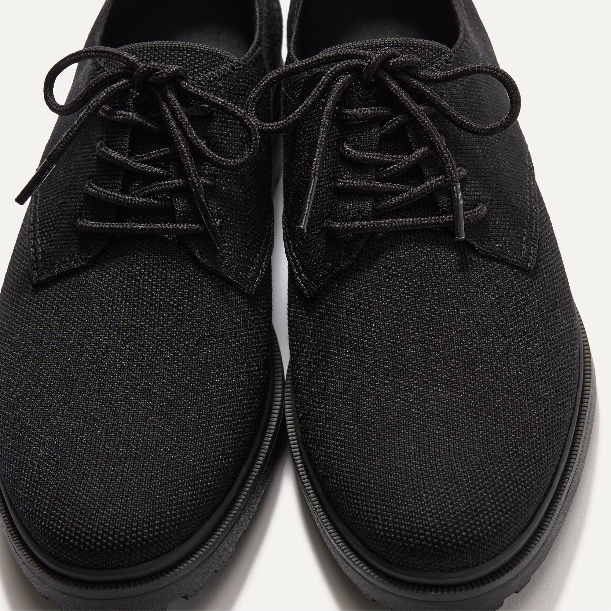 The Lug Oxford in Black | Men