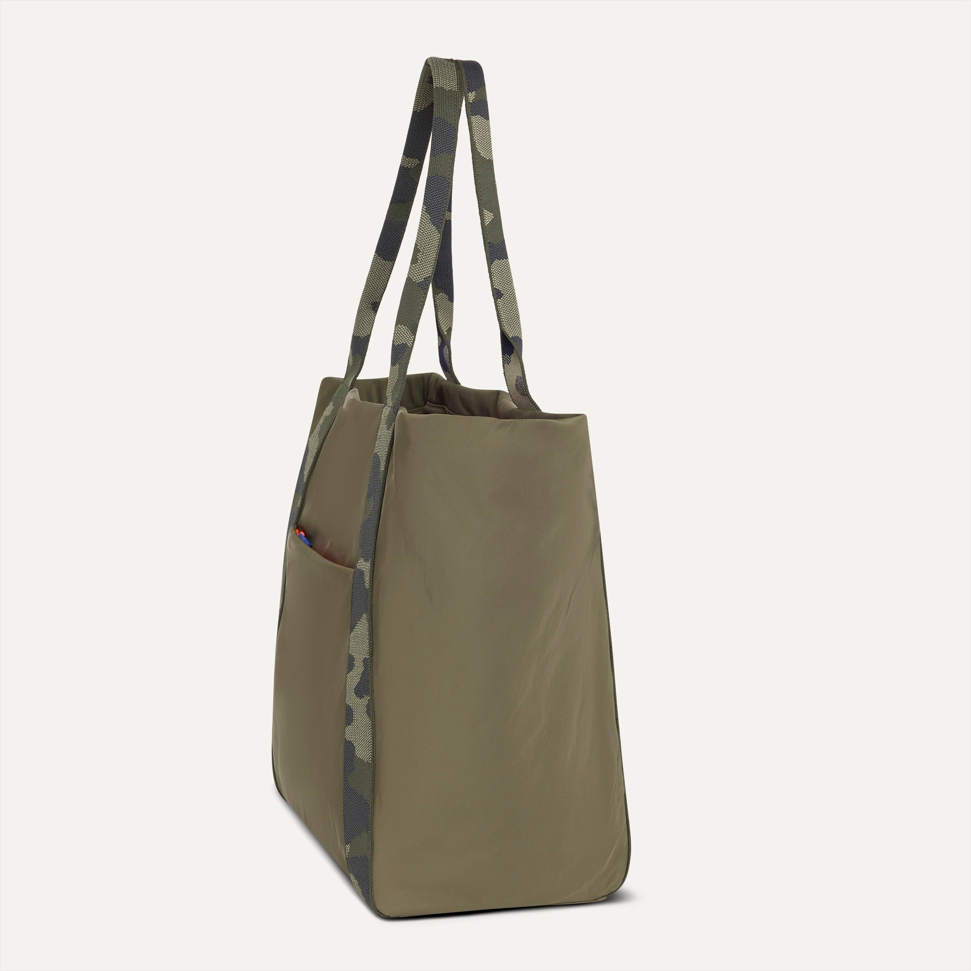briggs & riley transcend travel tote bag rainforest Rothy's
