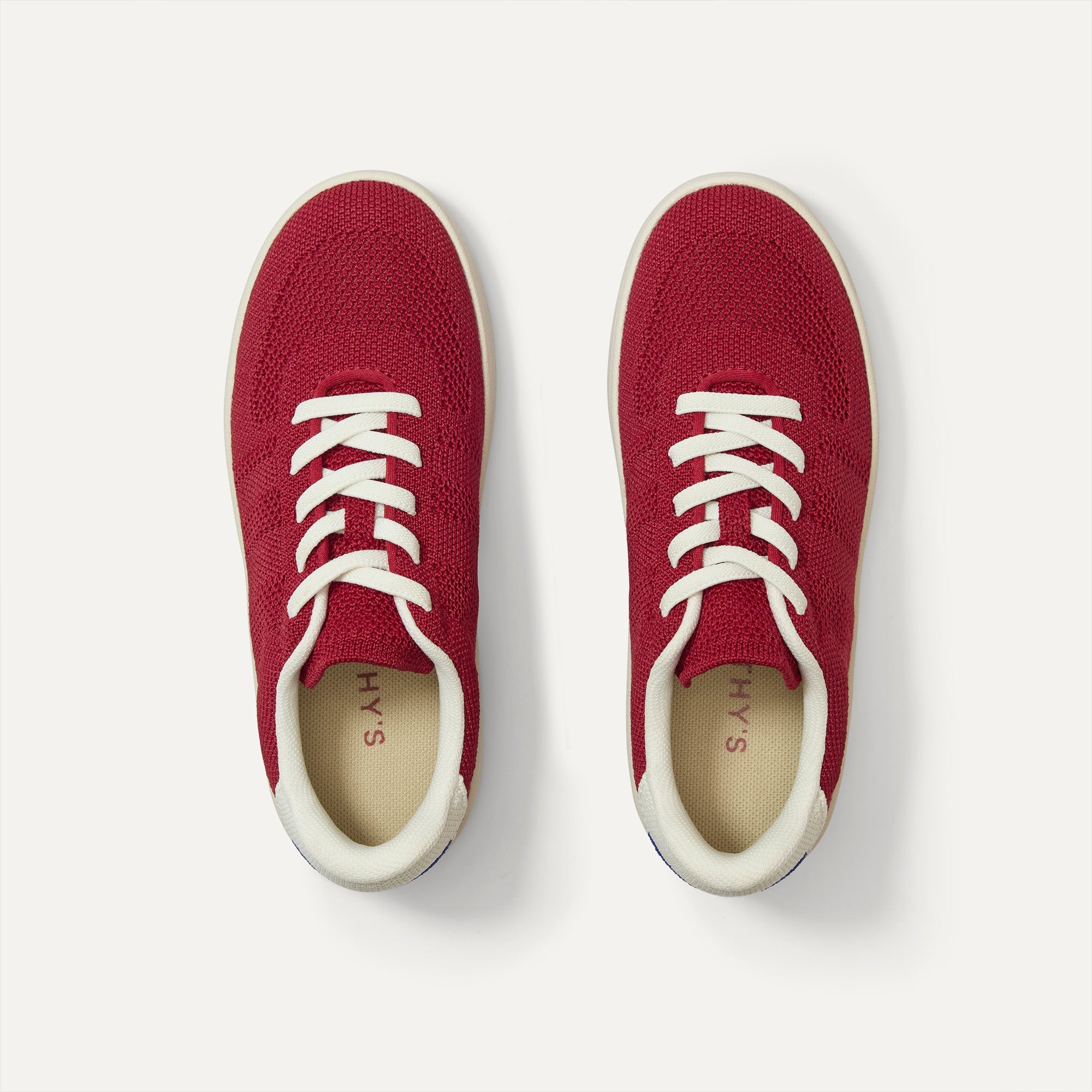 The Kids Stretch Sneaker in Firecracker shown from the top. 