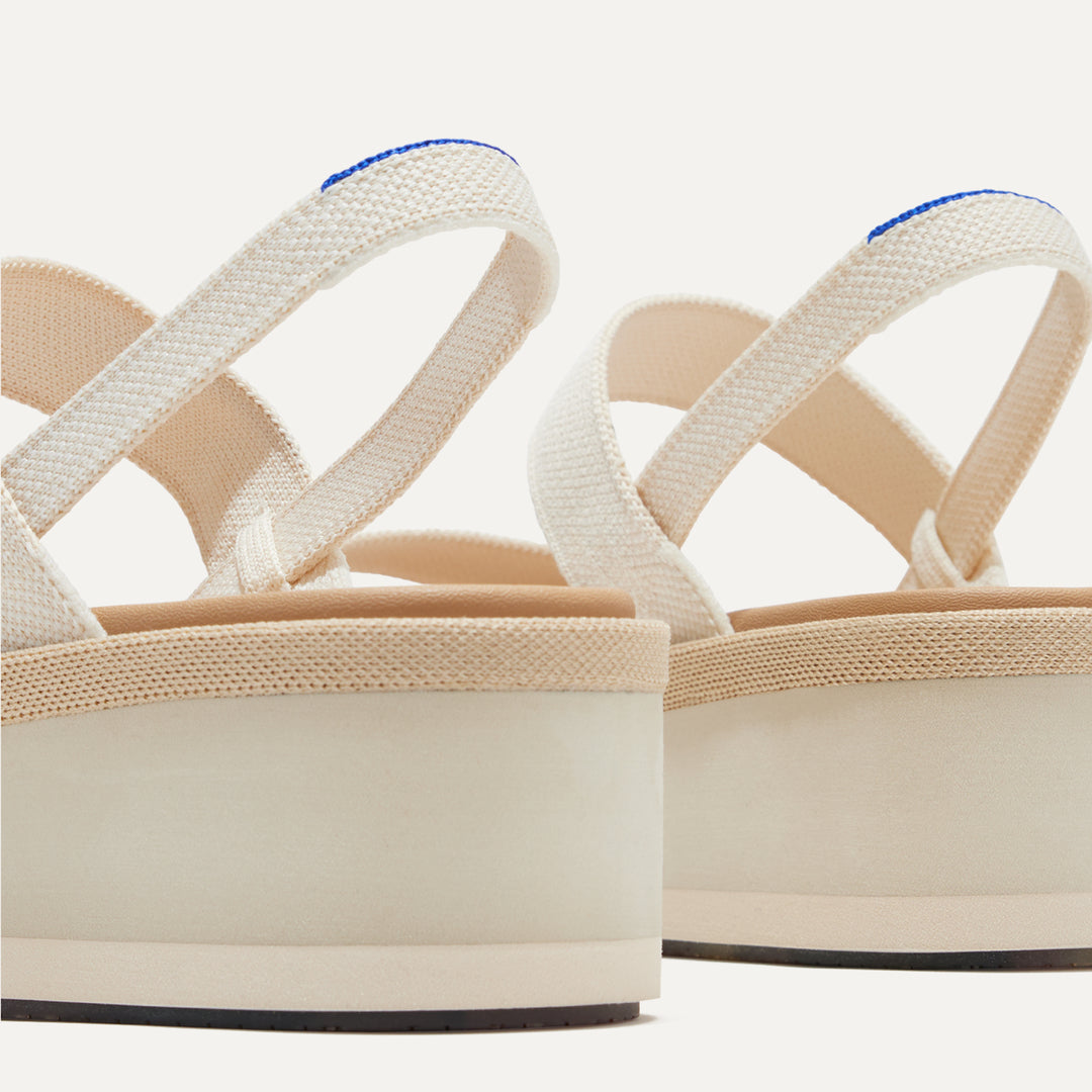 The Lightweight Wedge Sandal - Salt