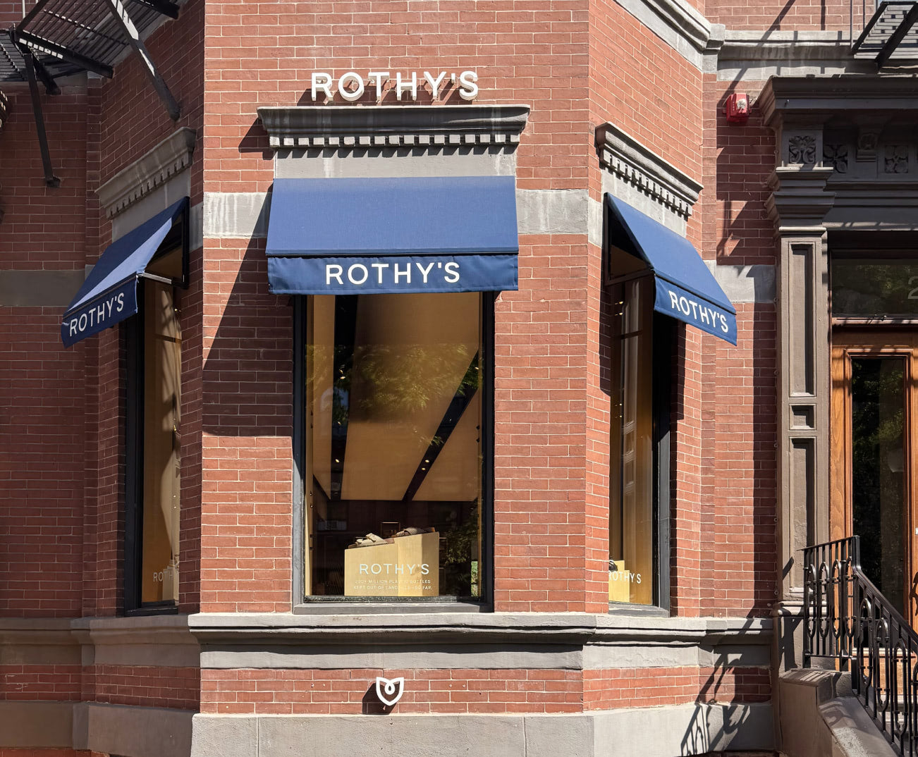 Photograph of Rothy's Newbury Rothy's store in Boston, MA