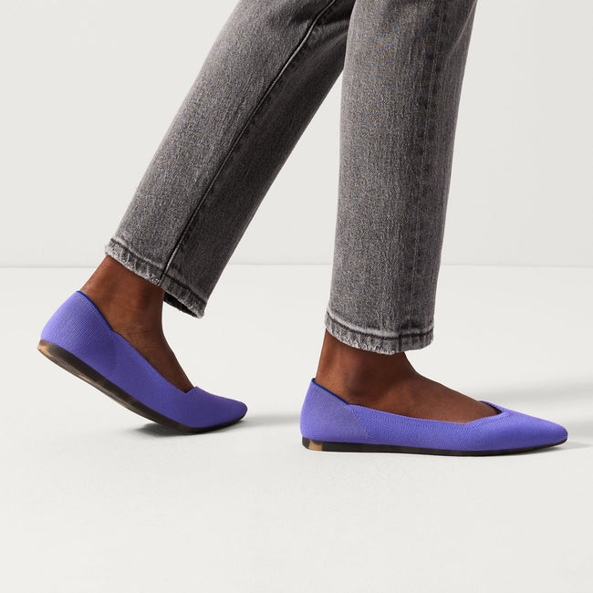 hover | Model wearing The Point in Periwinkle. 