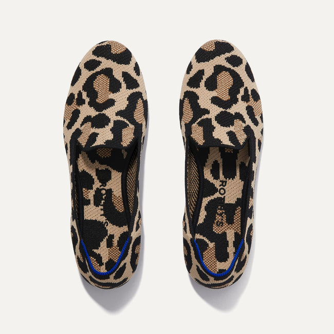 The Loafer in Desert Cat shown from the top. 