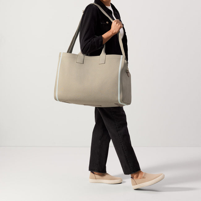  befen Mini Gray Genuine Leather Crossbody Purses for Women,  Lightweight Crossbody Phone Bags Cross Body Bag Purses(Beige Grey) :  Clothing, Shoes & Jewelry