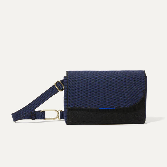 The Belt Bag in Sapphire & Onyx shown from the front.